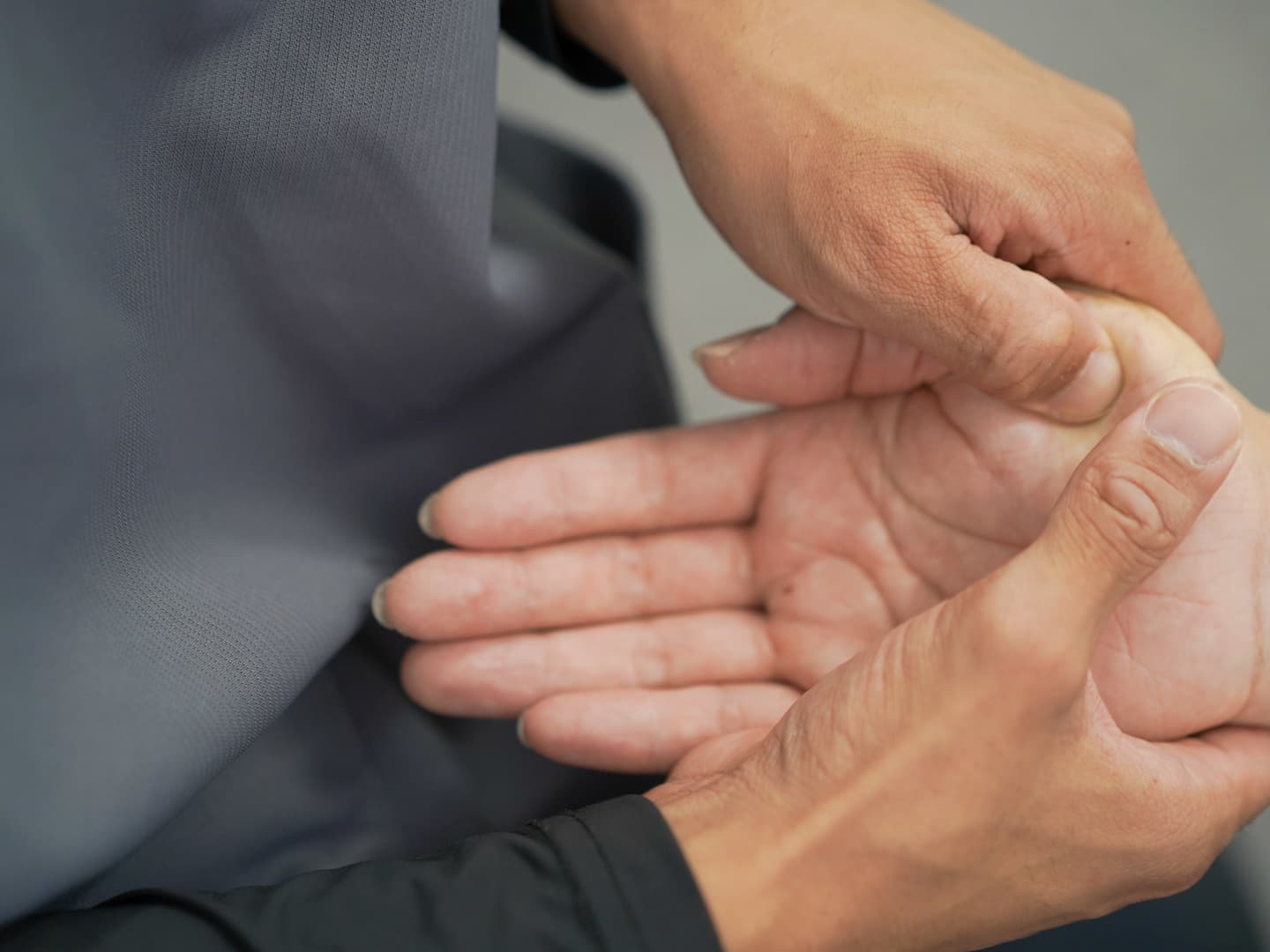 手首のアプローチ