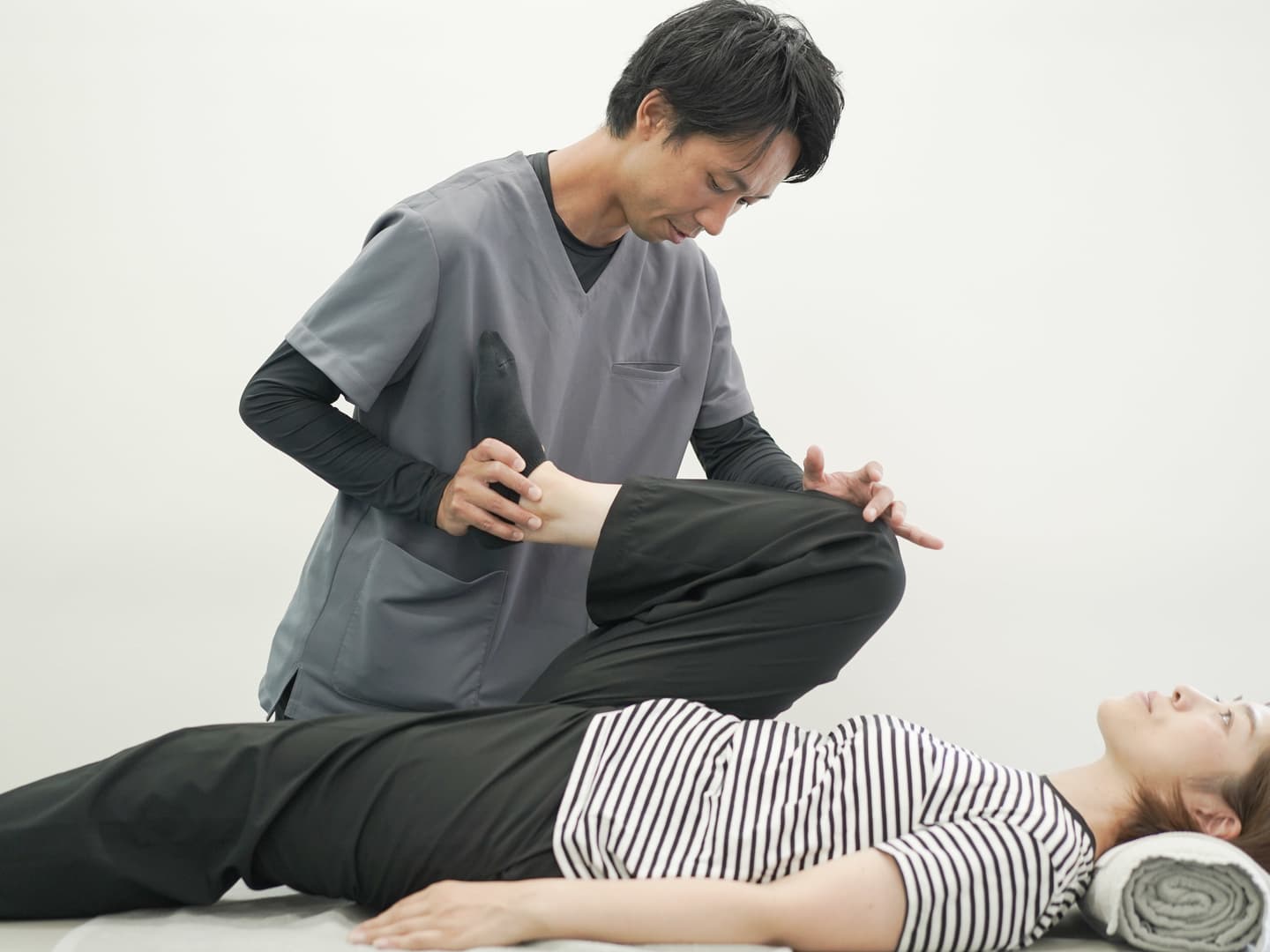 股関節や足首を整える